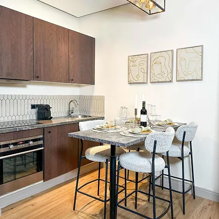 Louvre - Premium Near The Marais For 4 Apartment