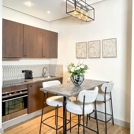Louvre - Premium Near The Marais For 4 Apartment *