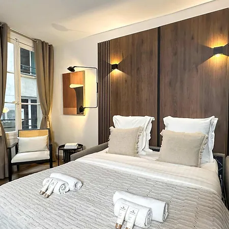 Louvre - Premium Near The Marais For 4 Apartment *